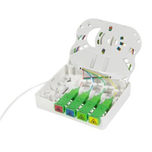 Boîtier FTTH - Rail DIN - 4 x SC/APC - OS2 - Pigtail - Câble d'installation - 20 m